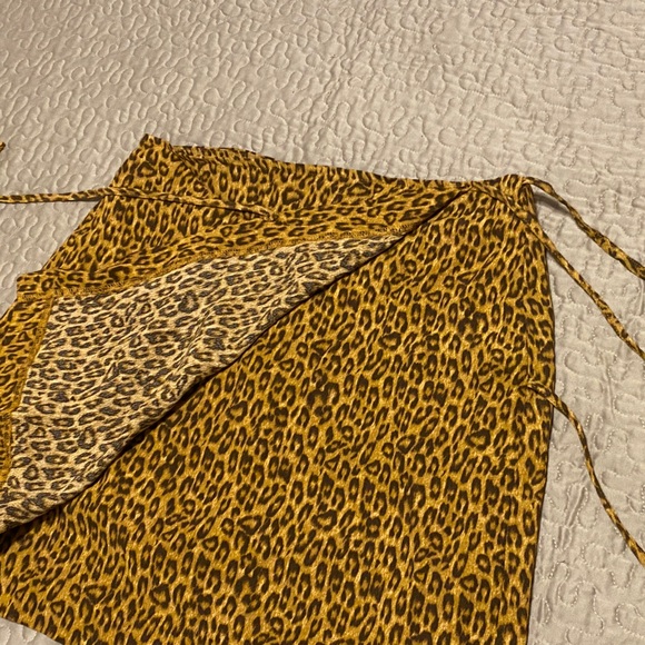 GB girls Brown Leopard Print Mini Skirt with Side Ties - Picture 4 of 9